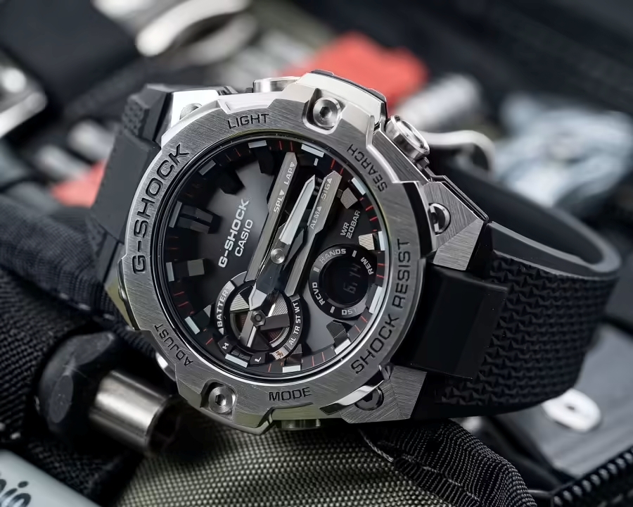 G-Shock GST sử dụng Layer Guard Structure.