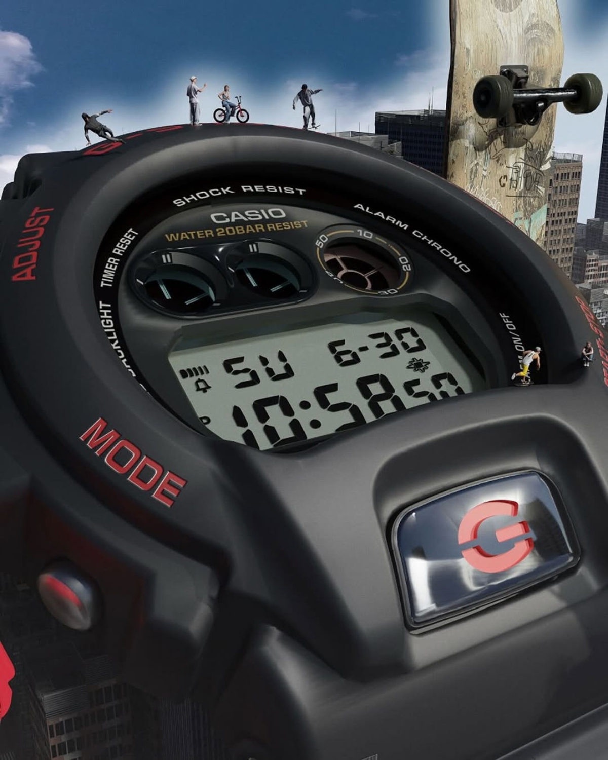 Cận cảnh mặt đồng hồ điện tử cùng ba ô tròn của mẫu G-Shock 6900.