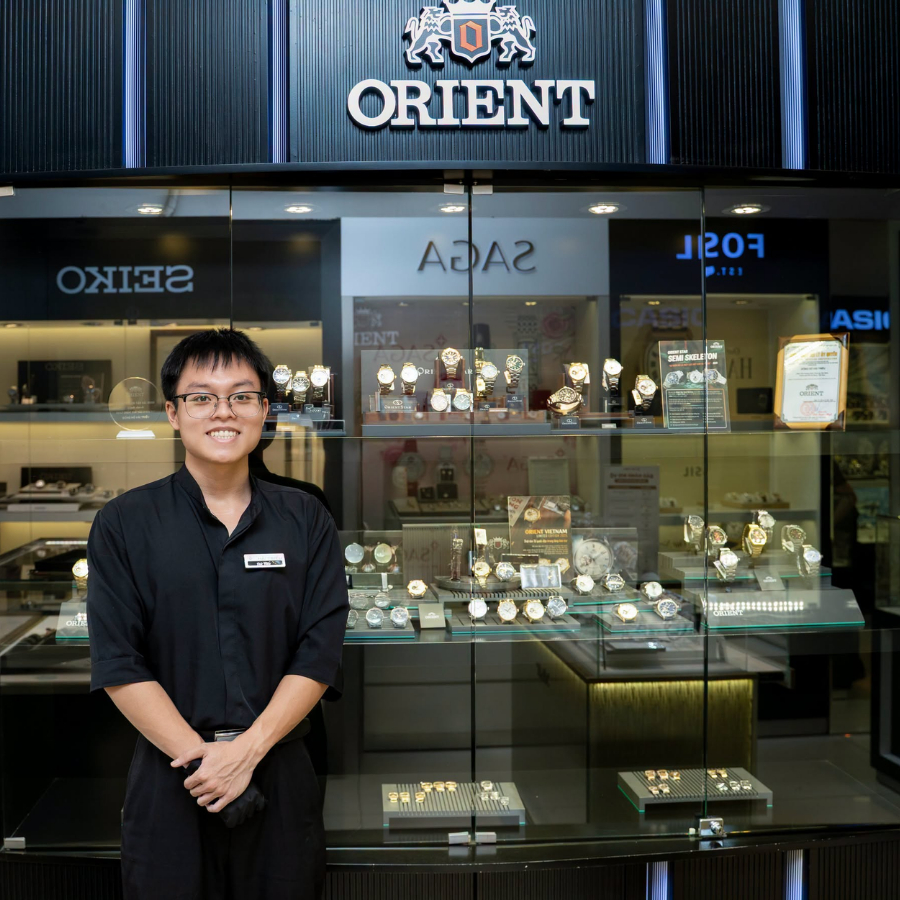 Tủ trưng bài các mẫu đồng hồ Orient tại Đồng Hồ Hải Triều