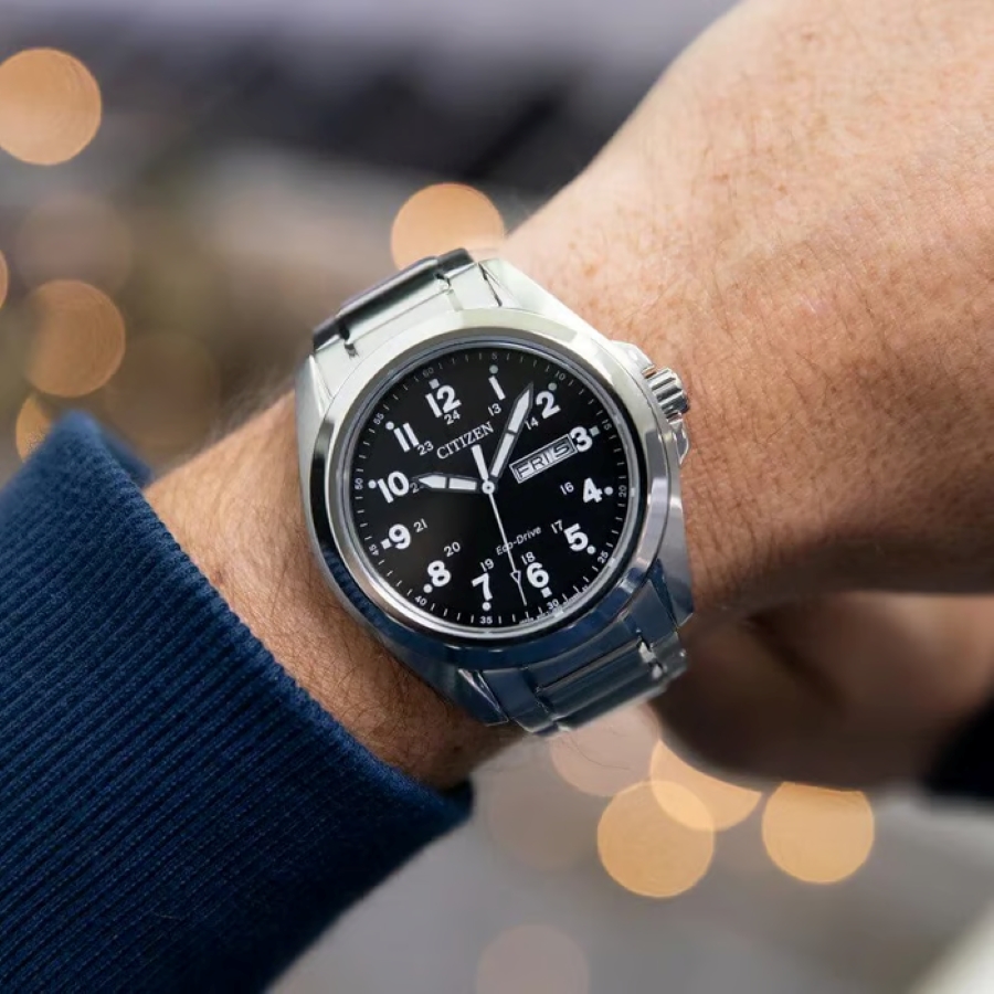 Cách reset Citizen Eco-Drive bằng nút A, nút B và núm chỉnh để đưa kim về đúng vị trí ban đầu.