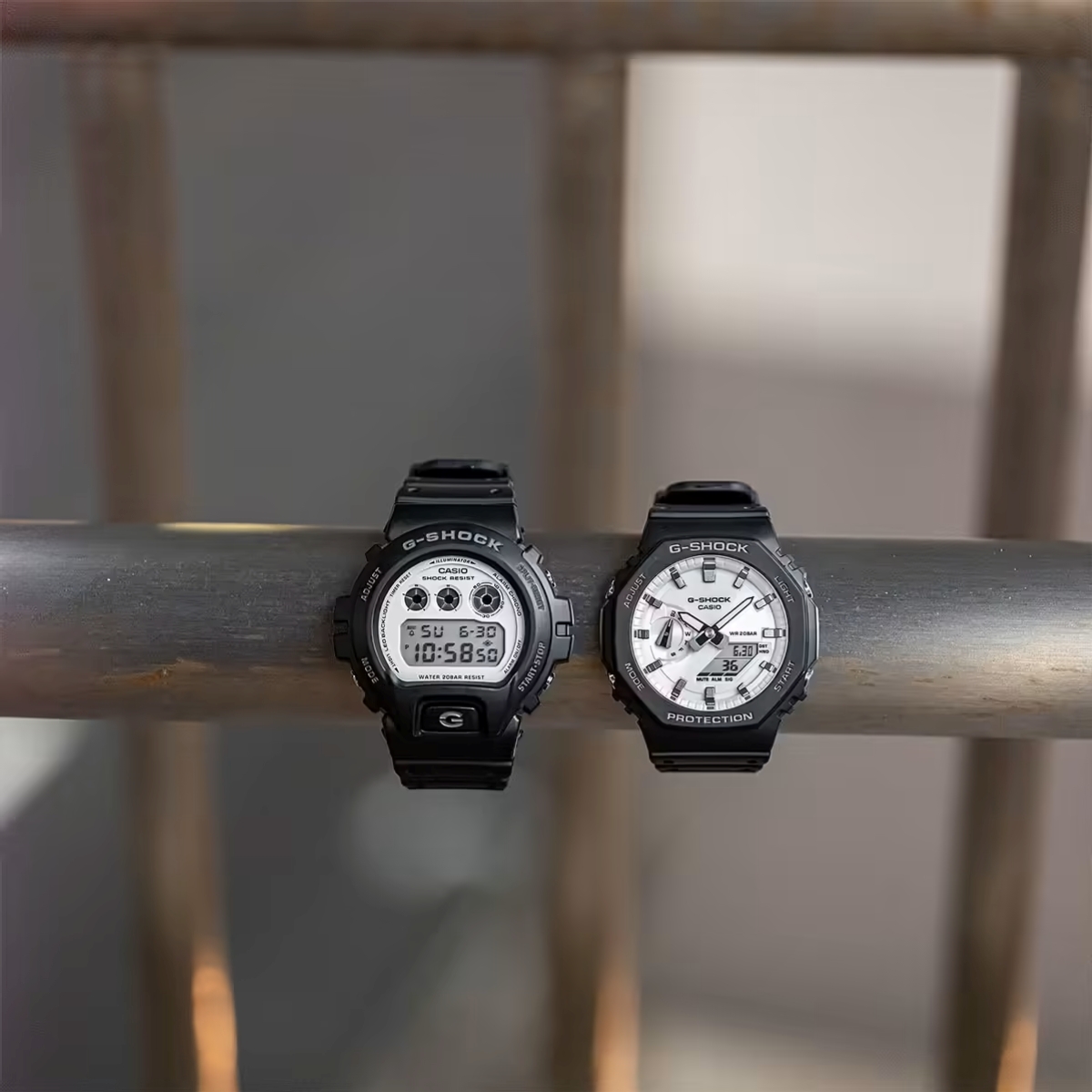 Casio G-Shock DW-6900 thiết kế kinh điển và GA-2100 thiết kế hiện đại.