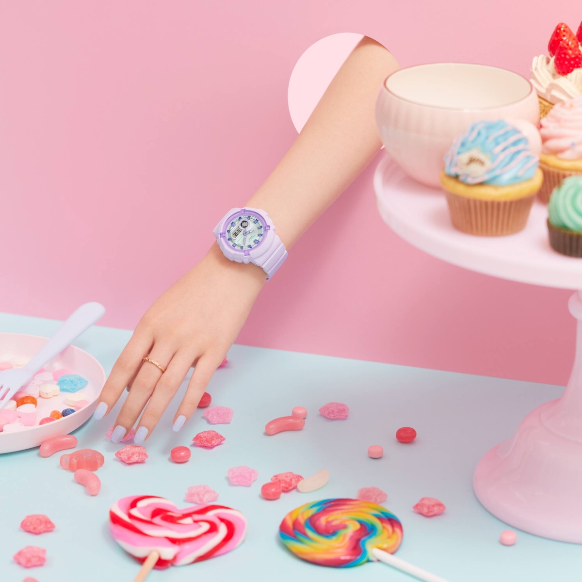 Đồng hồ Baby-G BGA-280SW-6A tím pastel phù hợp với nữ.