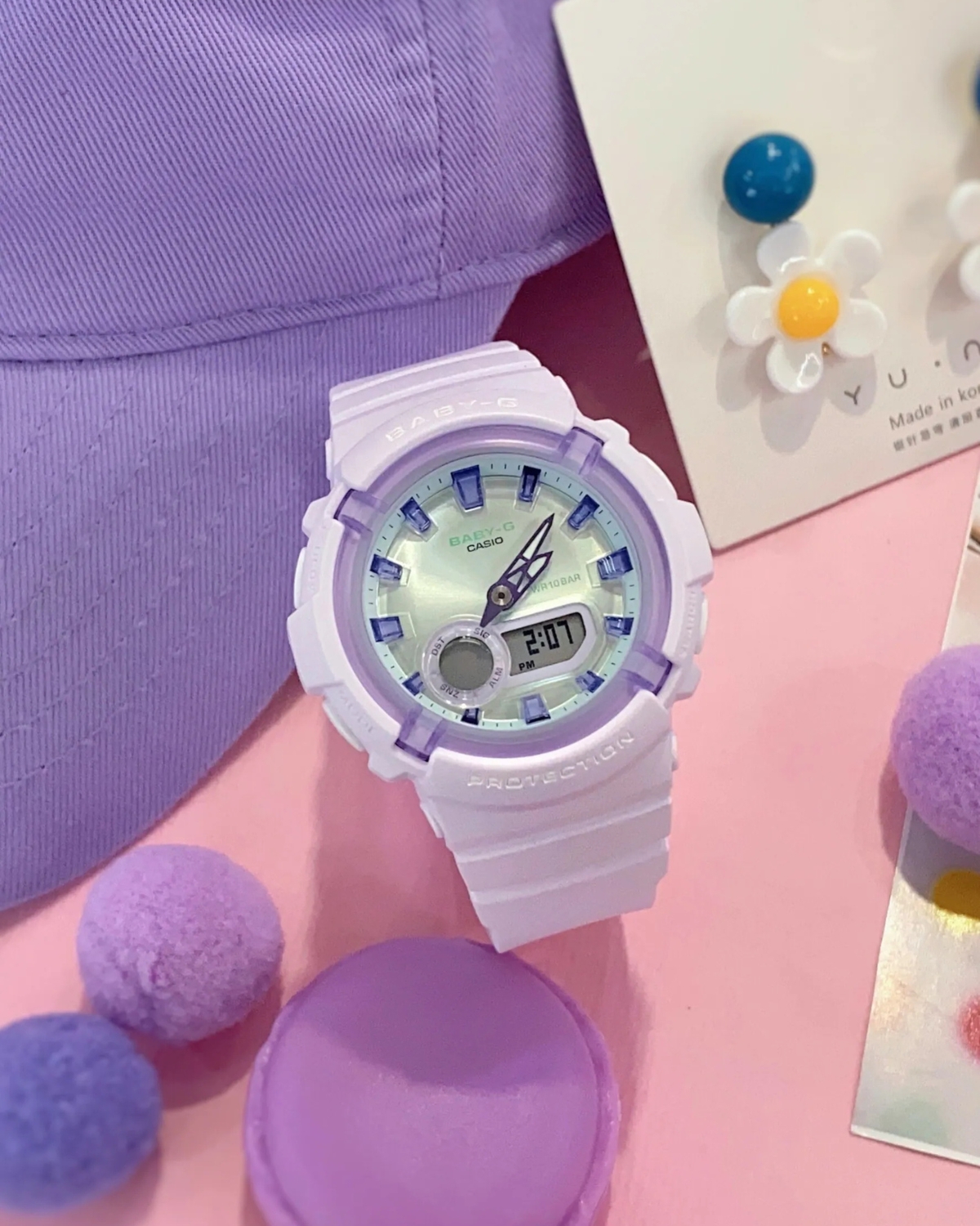 Baby-G BGA-280SW-6ADR màu tím nữ tính.