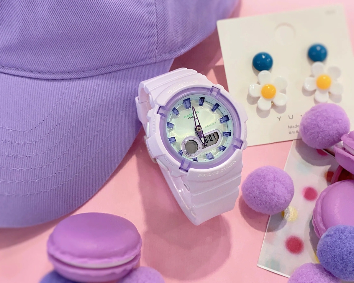 Mẫu Baby-G BGA-280SW-6A màu tím pastel nữ tính.