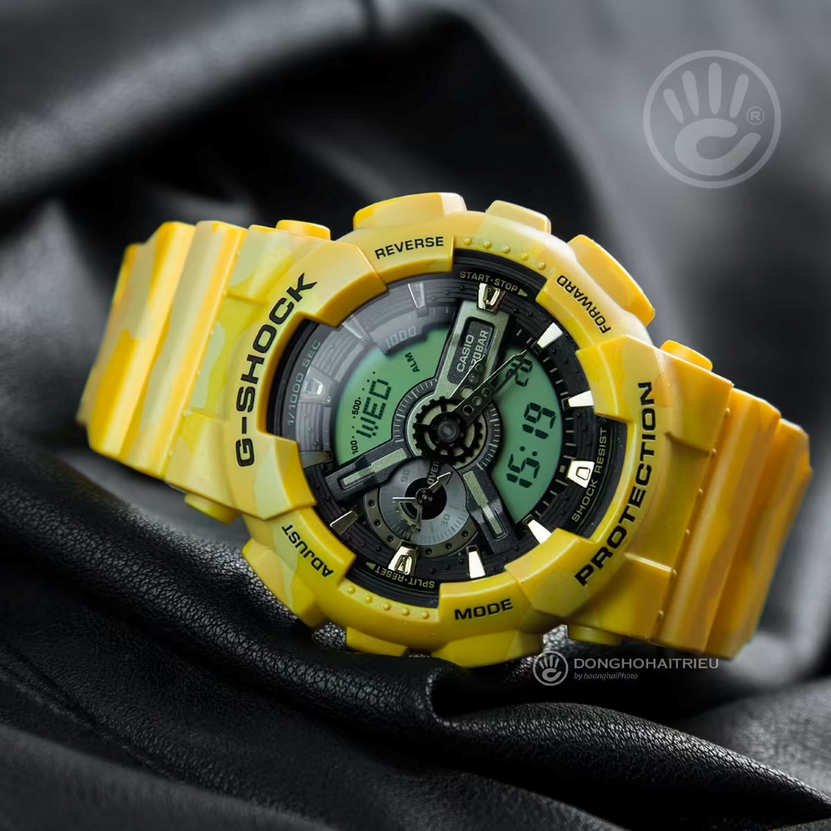 Đồng hồ G-Shock GA-110CM-9ADR đen vàng mặt tròn thể thao.