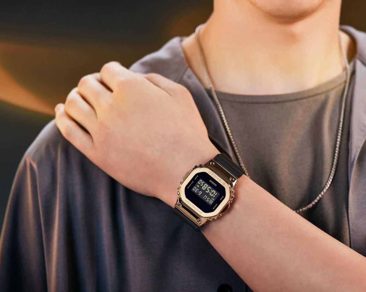 Đồng hồ GM-5600G-9 ánh kim.