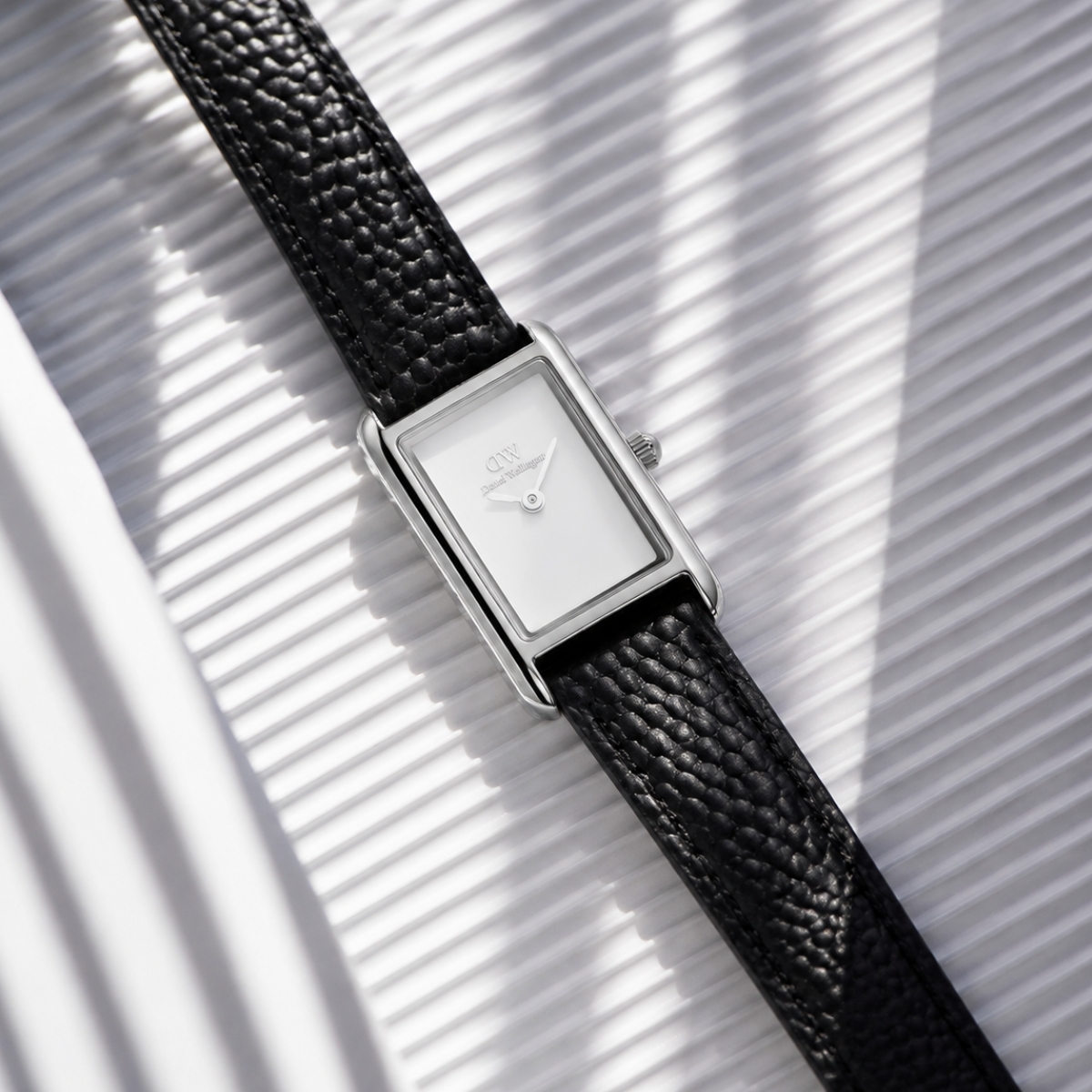 Đồng hồ Daniel Wellington Bound DW00100901 - Ảnh 10