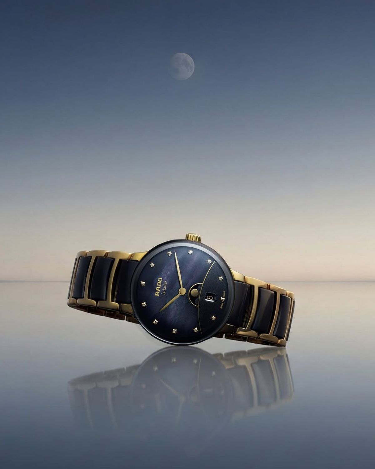 Đồng hồ Rado Centrix Moonphase