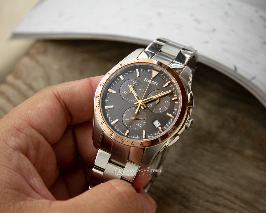 Rado hướng đến phân khúc trung - cao cấp, với trọng tâm khác biệt là vật liệu và thiết kế