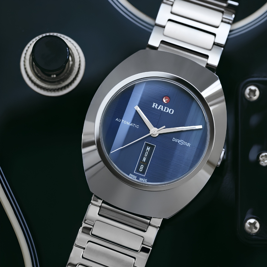 Rado DiaStar R12160213 với viền làm từ Ceramos
