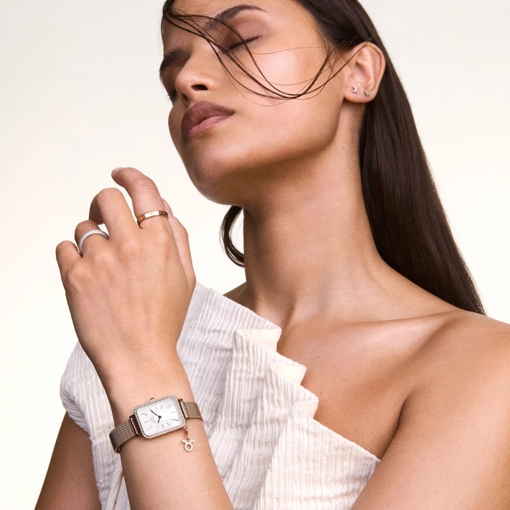 Đồng hồ Daniel Wellington Quadro Crystal nữ tính