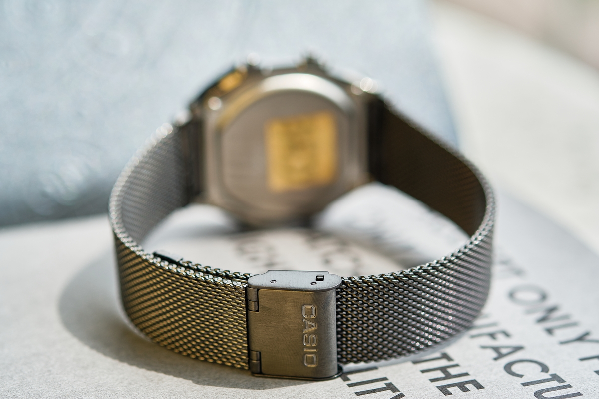 Đồng hồ dây lưới Casio A168WEMB-1BDF - Ảnh 1