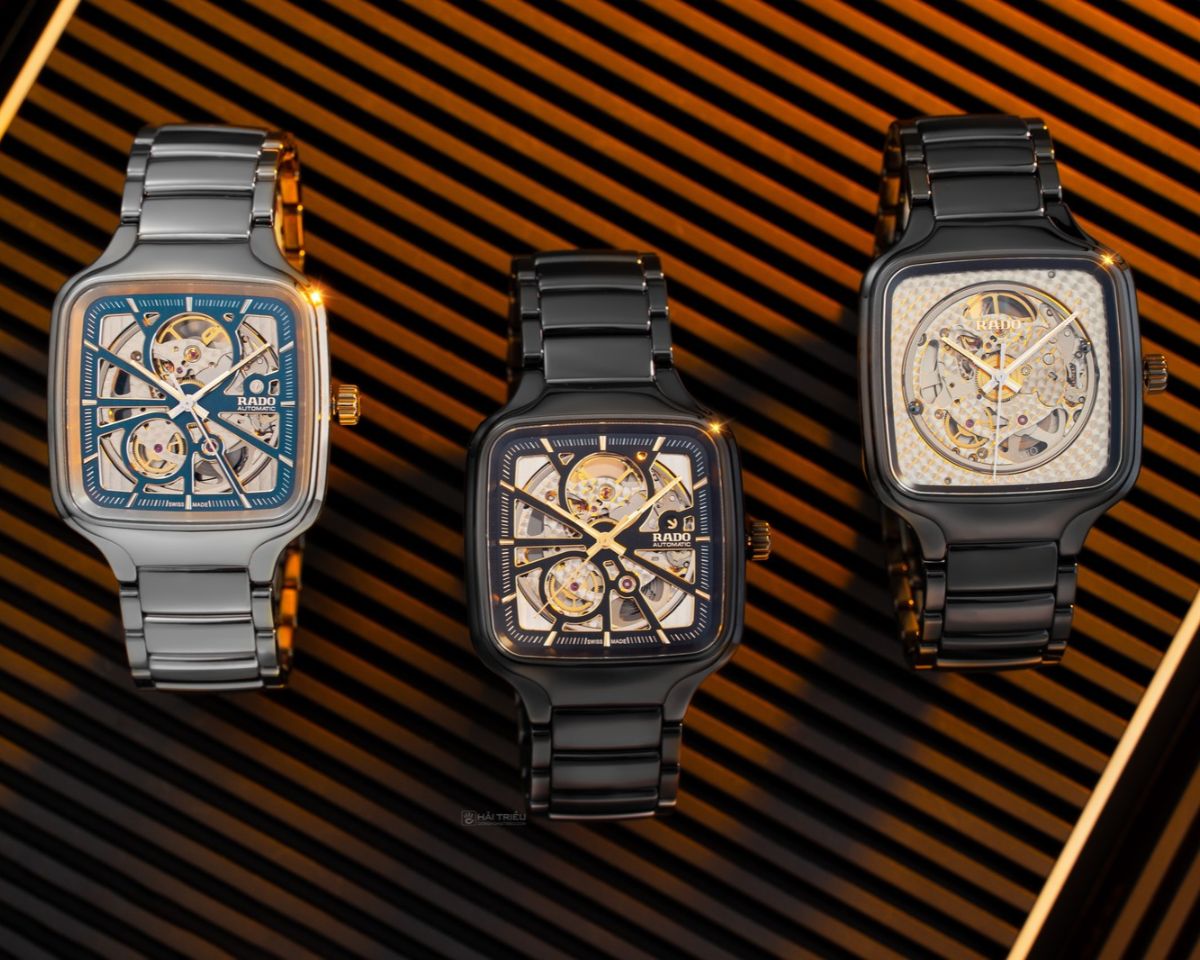 Đồng hồ Rado True Square Open Heart