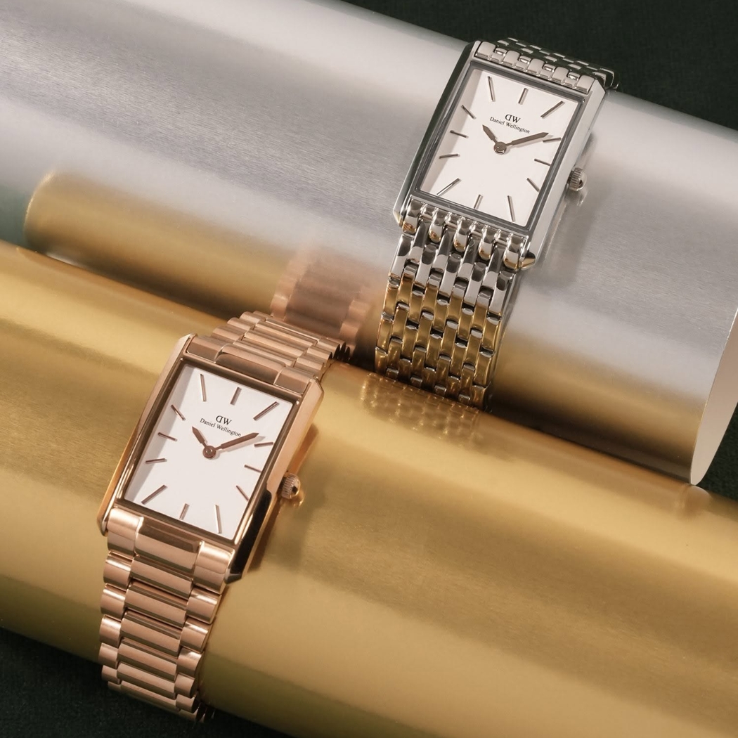 Thiết kế mặt số chữ nhật bo cong đặc trưng của Daniel Wellington Bound