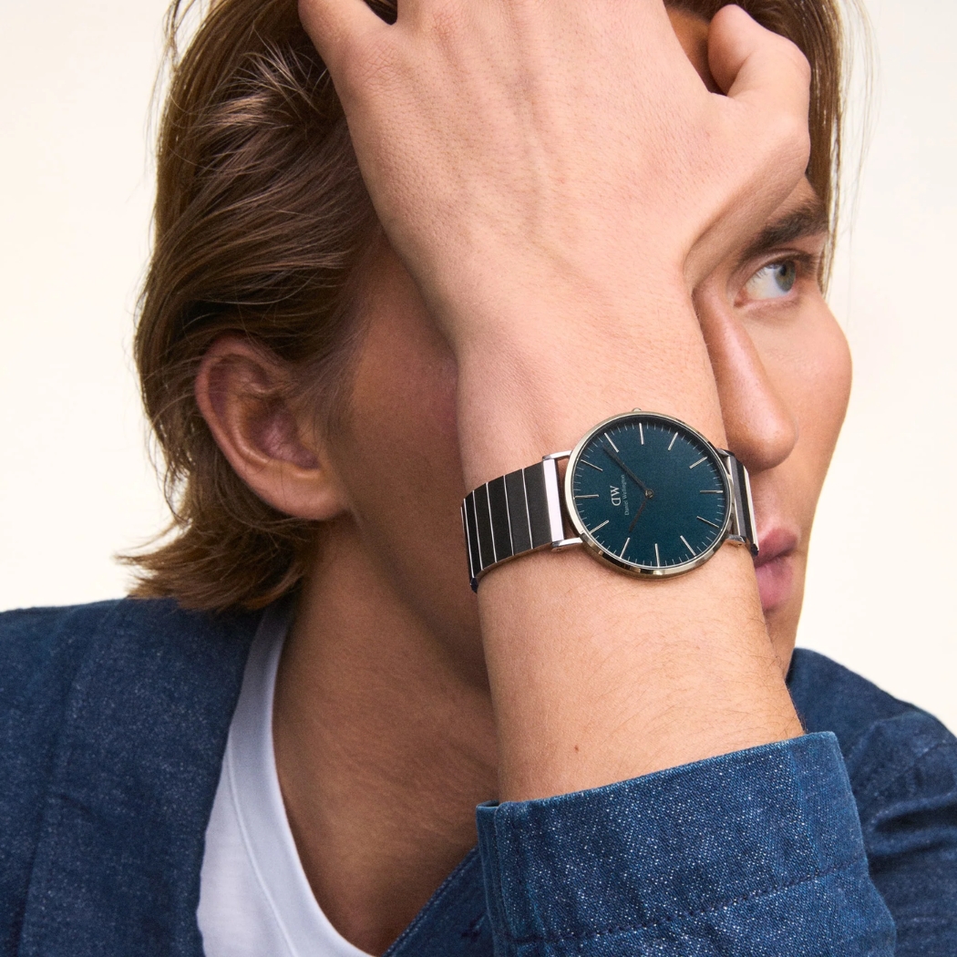 Đồng hồ DW Classic dây kim loại Piano Link 