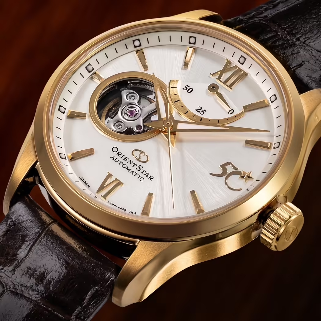 Kính sapphire hỗ trợ hạn chế trầy xước 