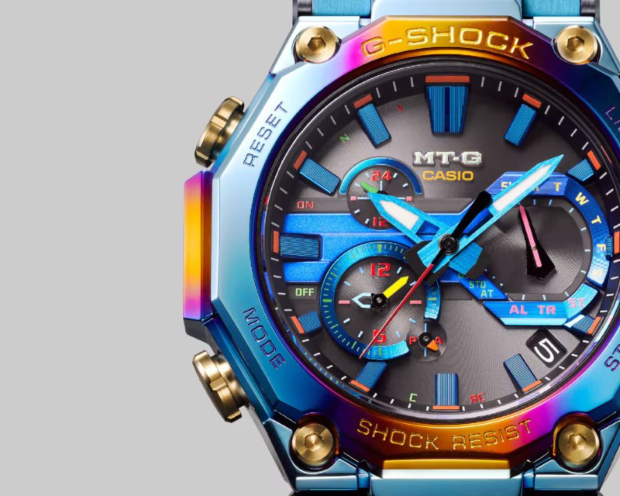 Mặt số và bezel chuyển sắc nhiều màu của phiên bản MTG-B2000PH