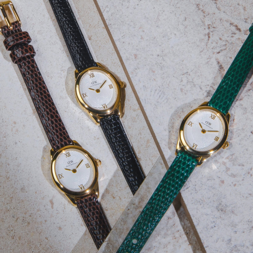 Đồng hồ Daniel Wellington nữ dây da dập vân thằn lằn