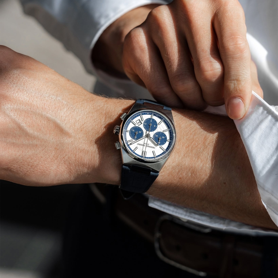 Mẫu Frederique Constant Quartz Chronograph